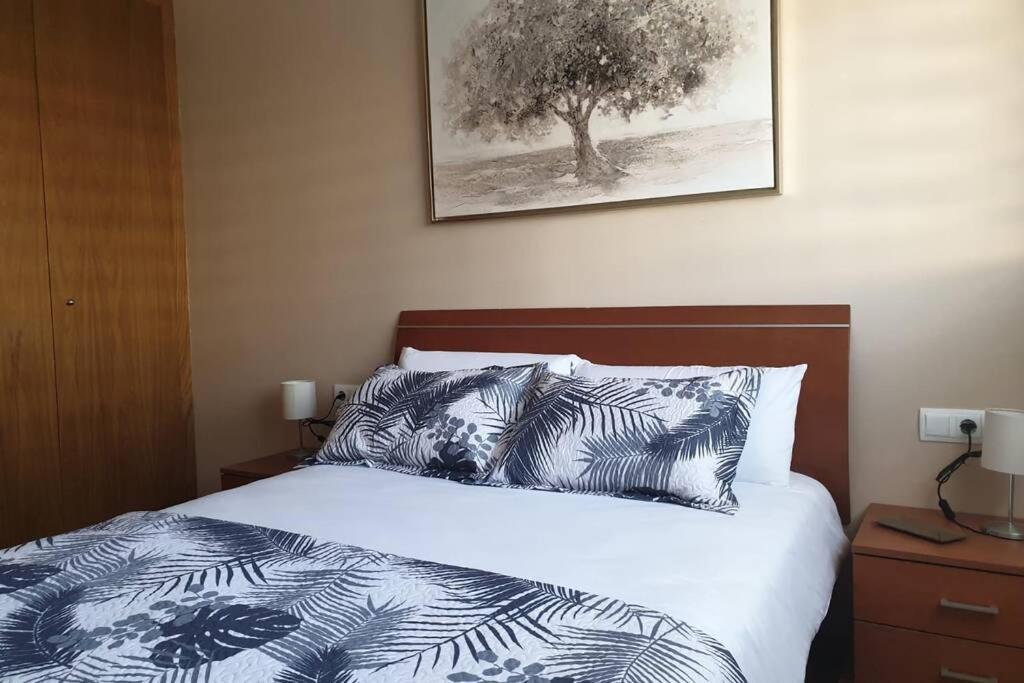 Apartamento Para 5 Personas Frente Al Mar Con Piscina Y Parking กูเบเยส ภายนอก รูปภาพ