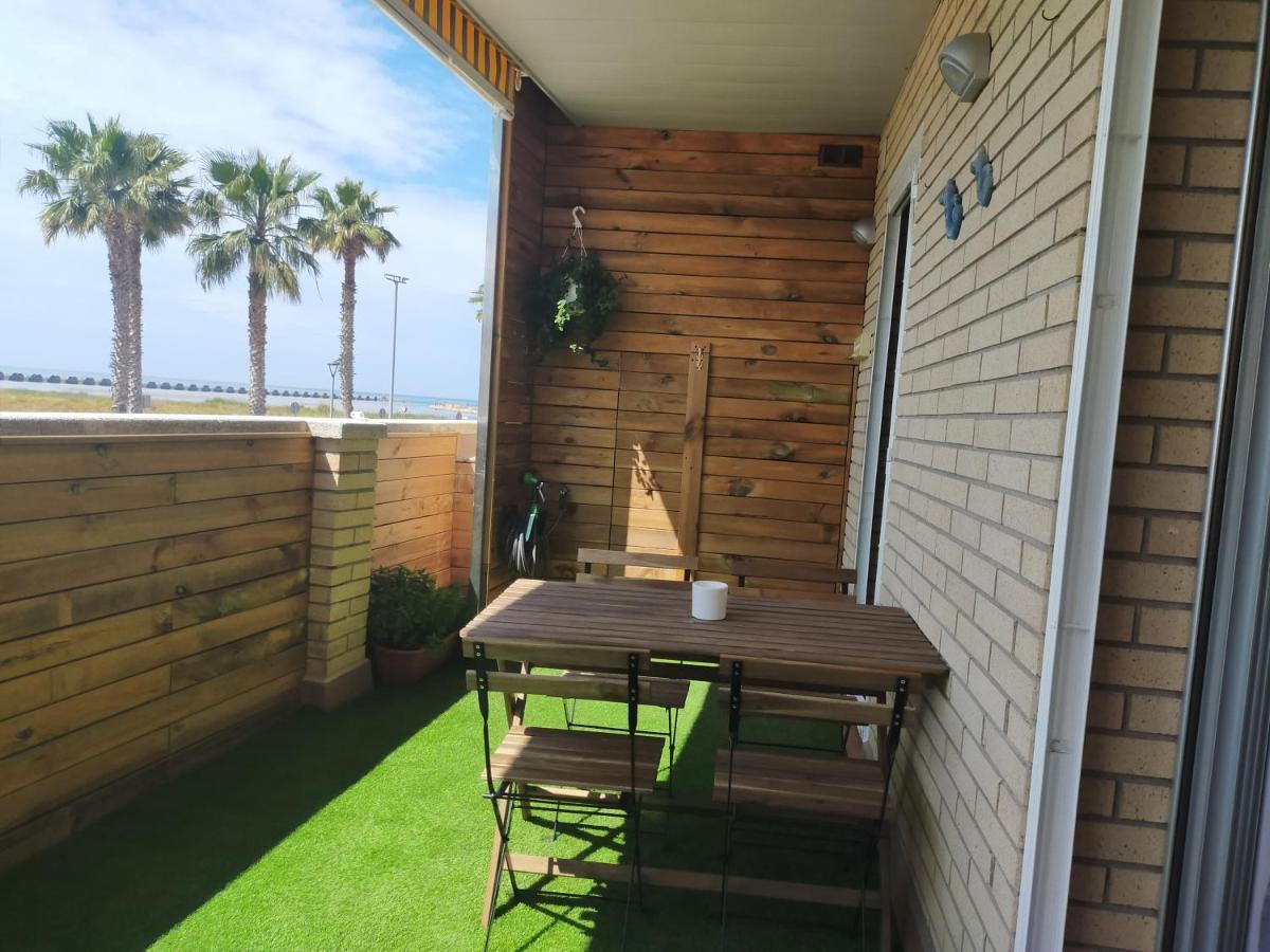 Apartamento Para 5 Personas Frente Al Mar Con Piscina Y Parking กูเบเยส ภายนอก รูปภาพ