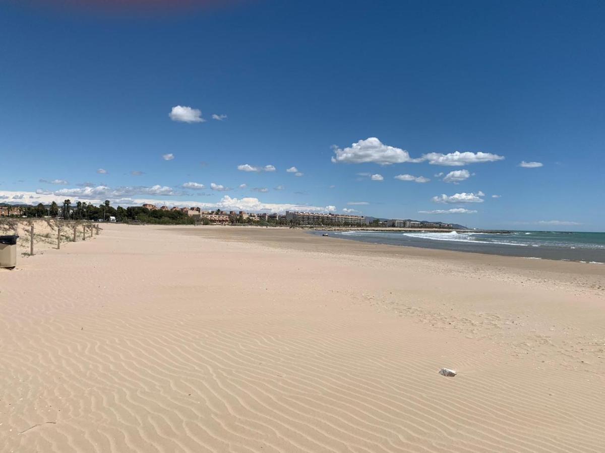 Apartamento Para 5 Personas Frente Al Mar Con Piscina Y Parking กูเบเยส ภายนอก รูปภาพ